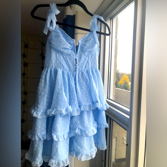 H&M Dresses & Skirts - Brand new unworn Gorgeous coquette baby blue dress